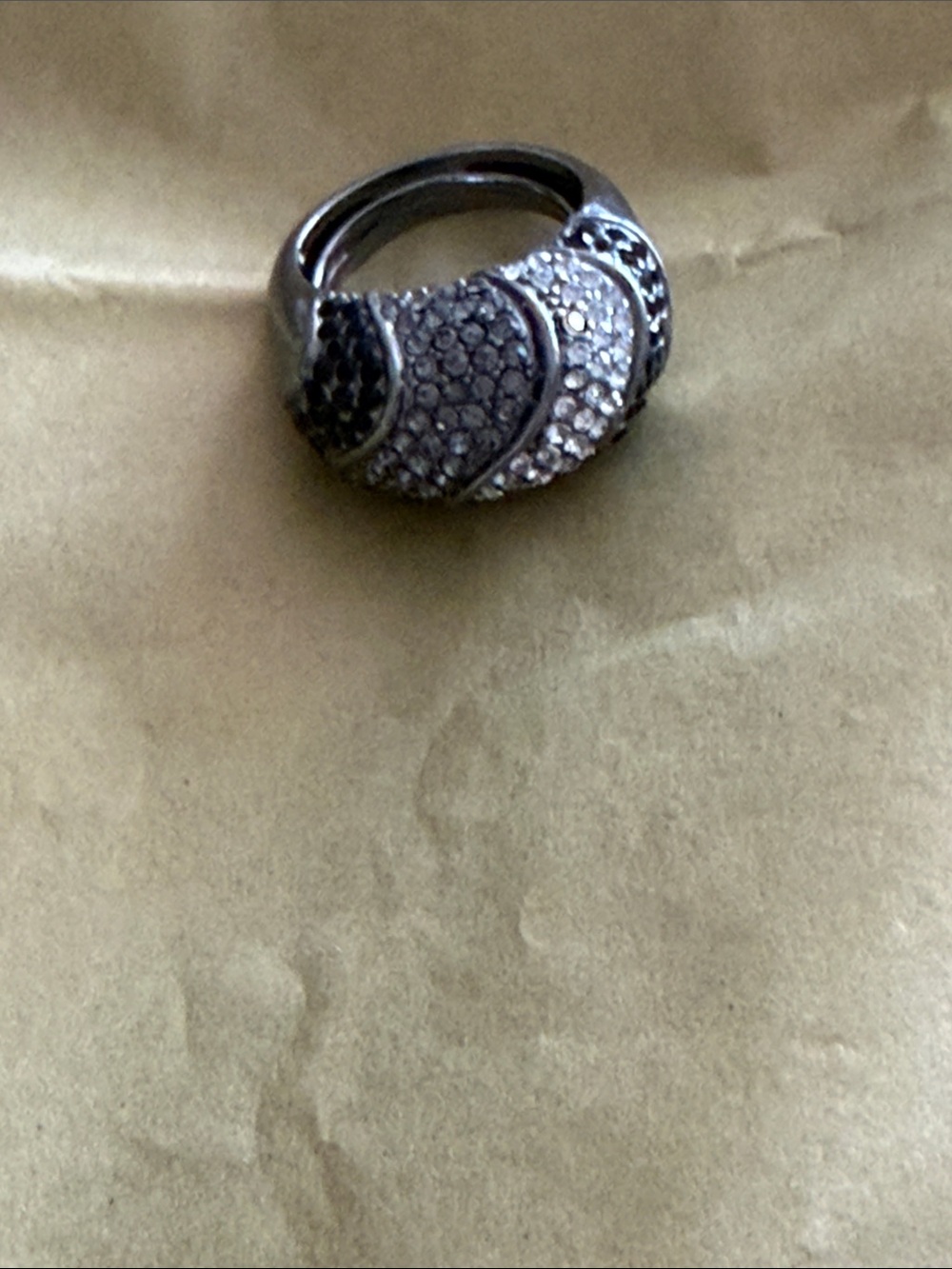 Ring size 7 grey black and clear crystal sparkling swirls of light - Picture 3 of 15